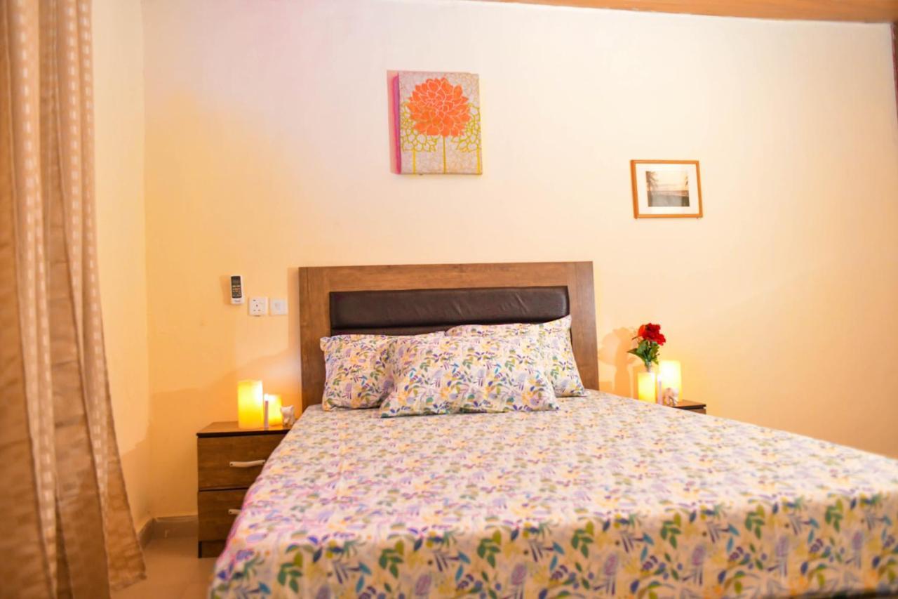Living Green Apartments Airport Pick Up Бенин Сити Екстериор снимка
