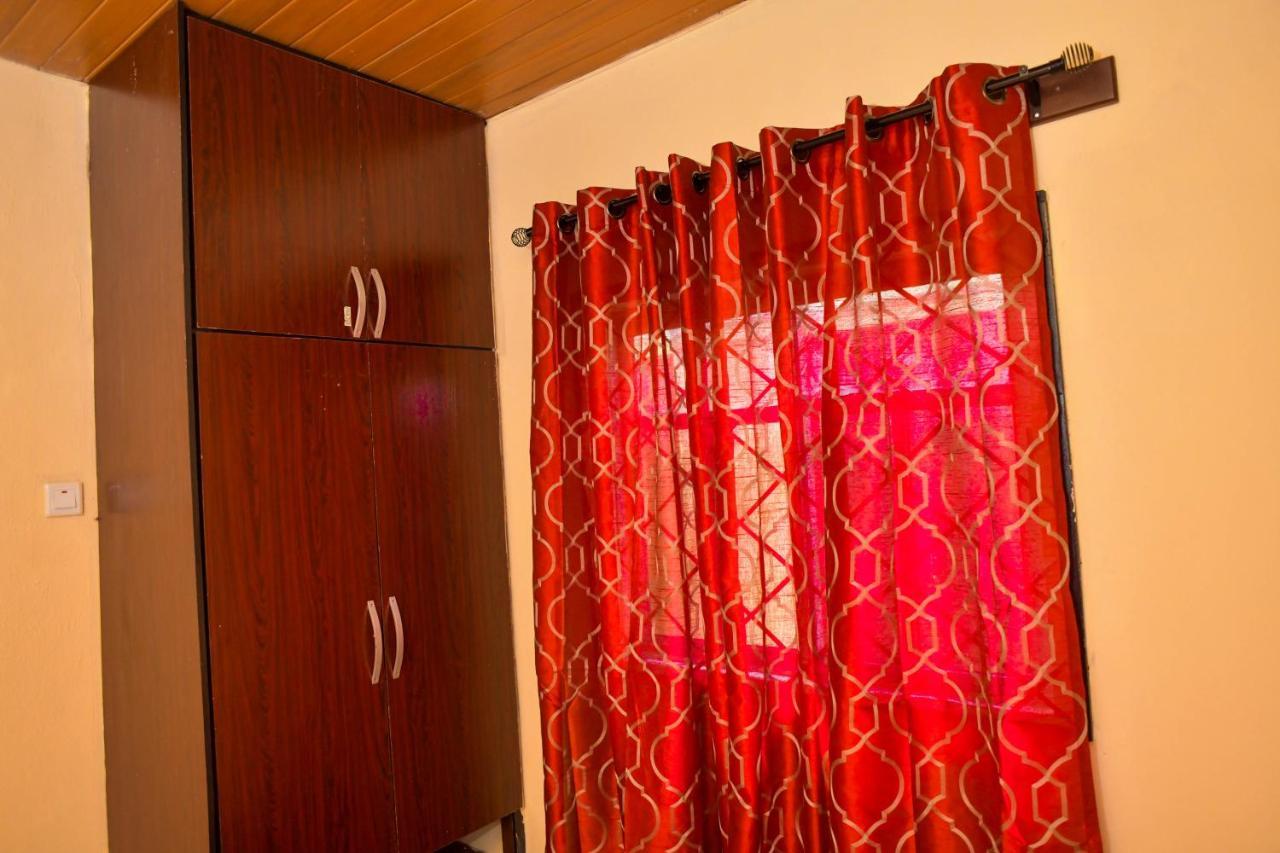 Living Green Apartments Airport Pick Up Бенин Сити Екстериор снимка